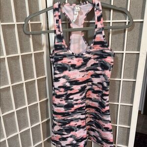 LULULEMON CAMOUFLAGE ATHLETIC TANK TOP🖤